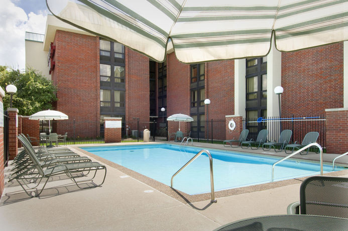 Imagen de los interiores del Hotel Best Western Plus Indianapolis North At Pyramids. Foto 12