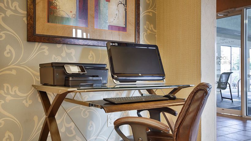 Imagen de los interiores del Hotel Best Western Plus Inn At Valley View. Foto 16