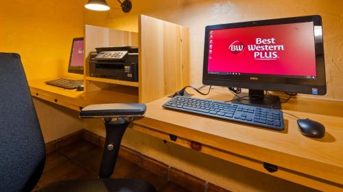 Imagen general del Hotel Best Western Plus Inn Of Santa Fe. Foto 4