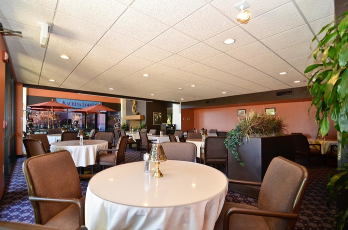 Imagen del bar/restaurante del Hotel Best Western Plus Inn Of Williams. Foto 4