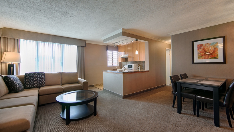 Imagen de los interiores del Hotel Best Western Plus Inner Harbour. Foto 13