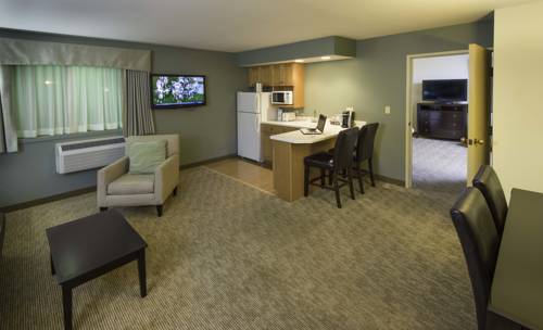 Imagen de la habitación del Hotel Best Western Plus Inntowner Madison. Foto 12