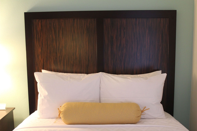 Imagen de la habitación del Hotel Best Western Plus Irvine Spectrum Hotel. Foto 8