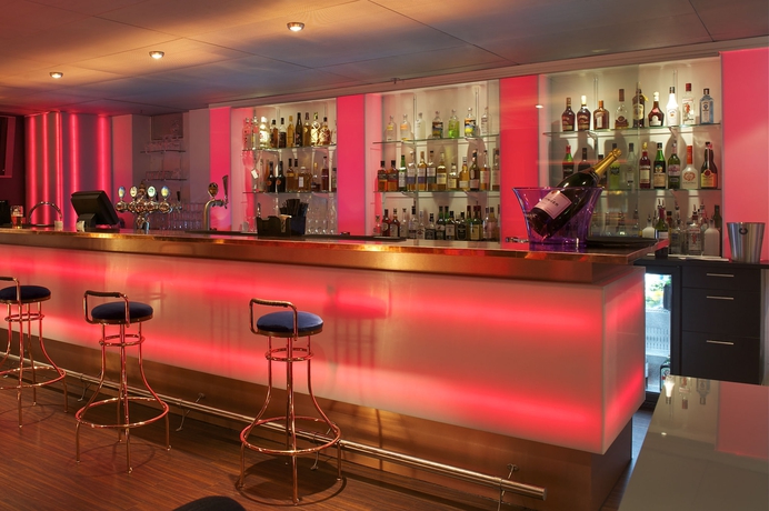 Imagen del bar/restaurante del Hotel Best Western Plus John Bauer. Foto 5