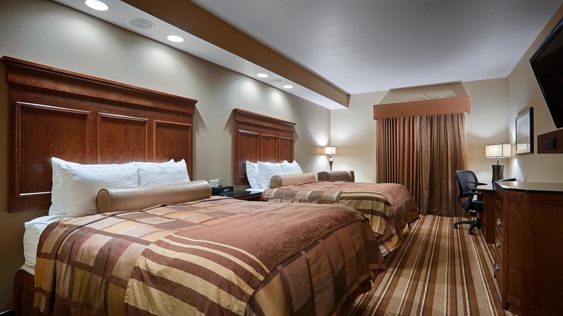 Imagen de la habitación del Hotel Best Western Plus KC Speedway Inn & Suites. Foto 9