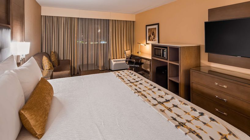Imagen de la habitación del Hotel Best Western Plus Kansas City Sports Complex. Foto 5