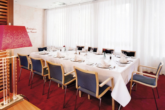 Imagen del bar/restaurante del Hotel Best Western Plus Kassel. Foto 2