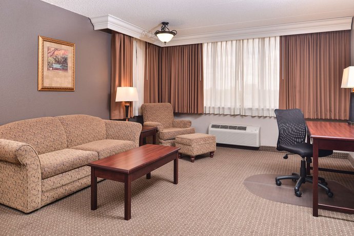 Imagen de la habitación del Hotel Best Western Plus Kelly Inn. Foto 12