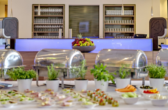 Imagen del bar/restaurante del Hotel Best Western Plus Koeln City. Foto 2