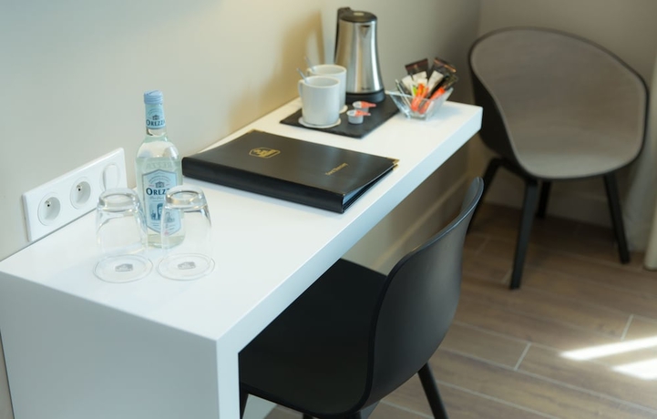 Imagen de la habitación del Hotel Best Western Plus La Corniche. Foto 12