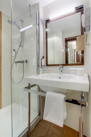 Imagen de la habitación del Hotel Best Western Plus La Joliette. Foto 6