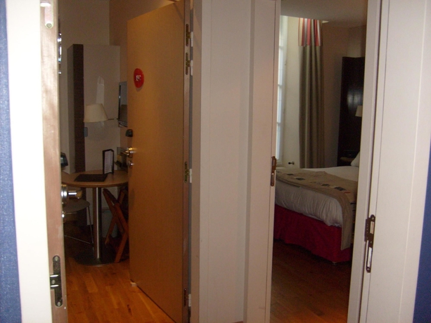 Imagen de la habitación del Hotel Best Western Plus La Joliette. Foto 8