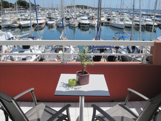 Imagen de la habitación del Hotel Best Western Plus La Marina. Foto 5