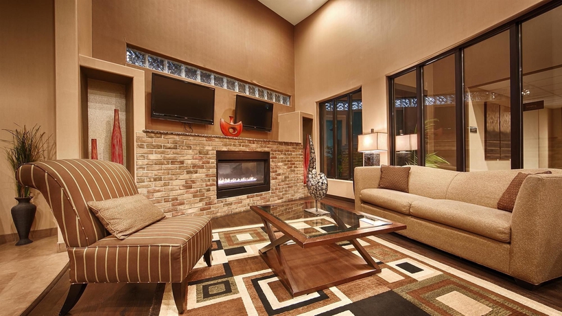 Imagen de los interiores del Hotel Best Western Plus Lackland Hotel and Suites. Foto 10