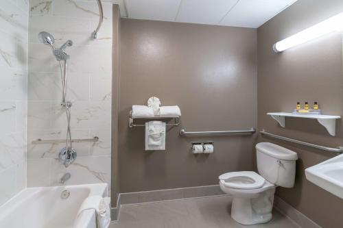 Imagen de la habitación del Hotel Best Western Plus Lake City. Foto 7