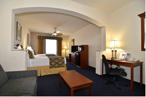 Imagen de la habitación del Hotel Best Western Plus Lake Dallas Inn & Suites. Foto 10