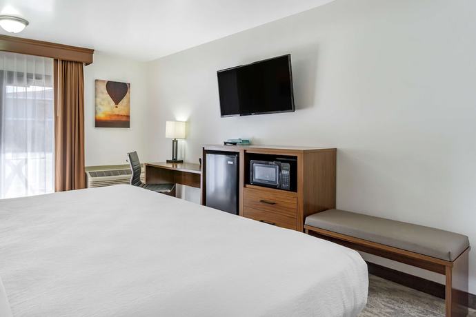 Imagen de la habitación del Hotel Best Western Plus Lake Front. Foto 16