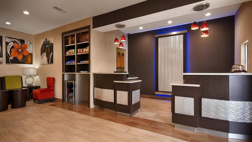 Imagen de los interiores del Hotel Best Western Plus Lake Worth Inn and Suites. Foto 9