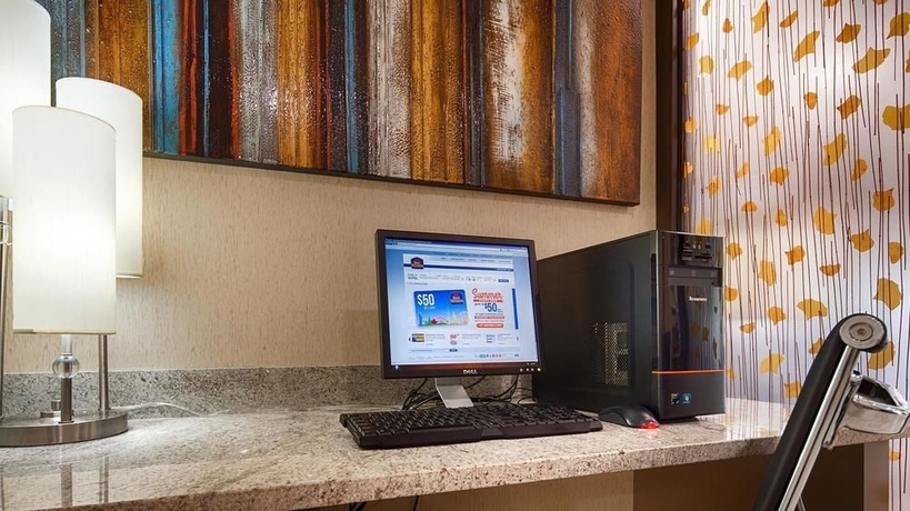Imagen de los interiores del Hotel Best Western Plus Lake Worth Inn and Suites. Foto 11