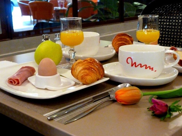 Imagen del bar/restaurante del Hotel Best Western Plus L'artist. Foto 6