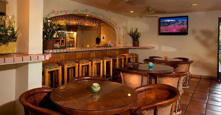 Imagen del bar/restaurante del Hotel Best Western Plus Las Brisas. Foto 8