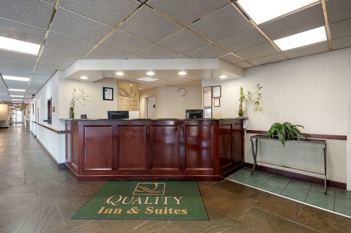 Imagen de los interiores del Hotel Best Western Plus Laurel. Foto 18