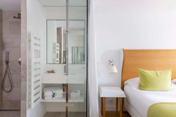 Imagen de la habitación del Hotel Best Western Plus Le Roi Arthur Et Spa. Foto 12