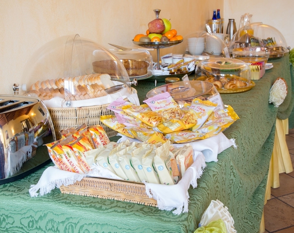 Imagen del bar/restaurante del Hotel Best Western Plus Le Rondini. Foto 4