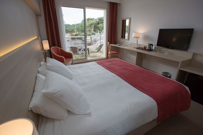 Imagen de la habitación del Hotel Best Western Plus Le Roof. Foto 13