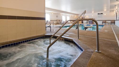Imagen general del Hotel Best Western Plus Lincoln Inn and Suites. Foto 2