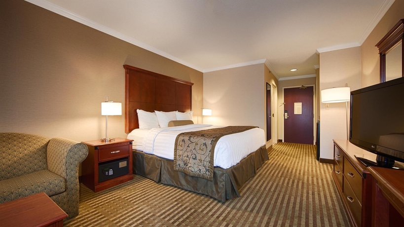 Imagen de la habitación del Hotel Best Western Plus Liverpool-syracuse Inn And Suites. Foto 7