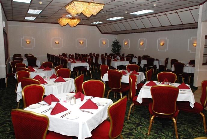 Imagen de los interiores del Hotel Best Western Plus Longbranch and Convention Center. Foto 11