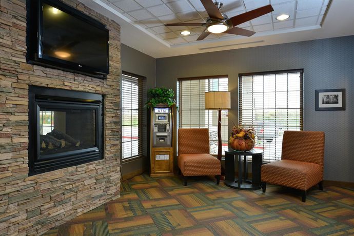 Imagen de los interiores del Hotel Best Western Plus Loveland Inn. Foto 16