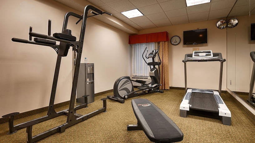 Imagen de los interiores del Hotel Best Western Plus Madison Inn. Foto 17