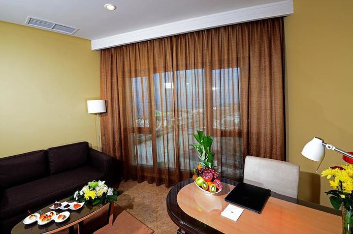 Imagen de la habitación del Hotel Best Western Plus Mahboula. Foto 3