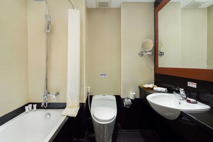 Imagen de la habitación del Hotel Best Western Plus Makassar Beach. Foto 8