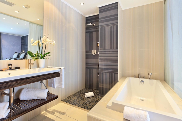 Imagen de la habitación del Hotel Best Western Plus Massena Nice. Foto 15