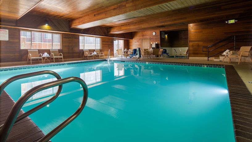 Imagen de la piscina del Hotel Best Western Plus Meridian, Meridian. Foto 18