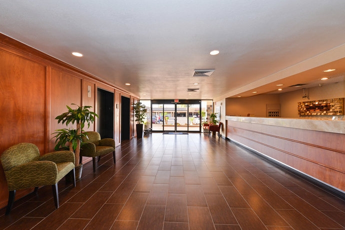 Imagen de los interiores del Hotel Best Western Plus Mesa. Foto 4