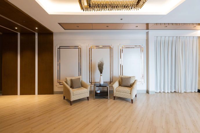 Imagen de los interiores del Hotel Best Western Plus Metro Clark. Foto 17