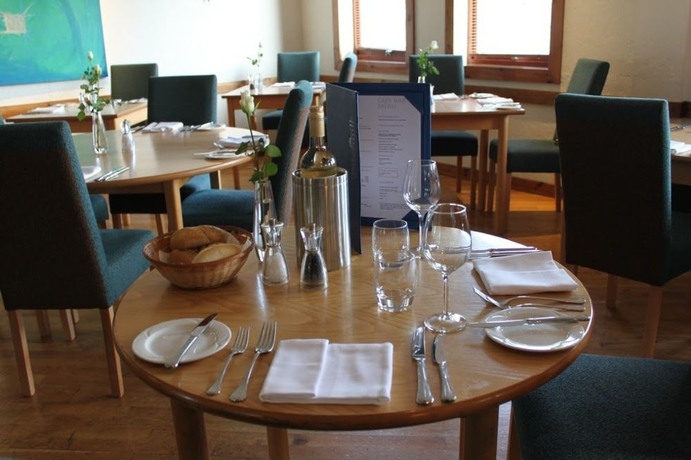 Imagen del bar/restaurante del Hotel Best Western Plus Milford. Foto 4