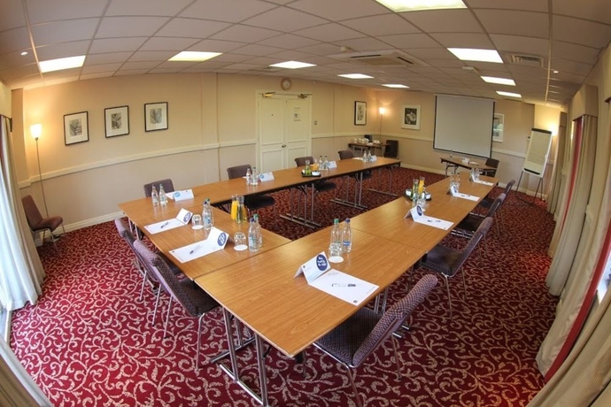 Imagen de los interiores del Hotel Best Western Plus Milford. Foto 15
