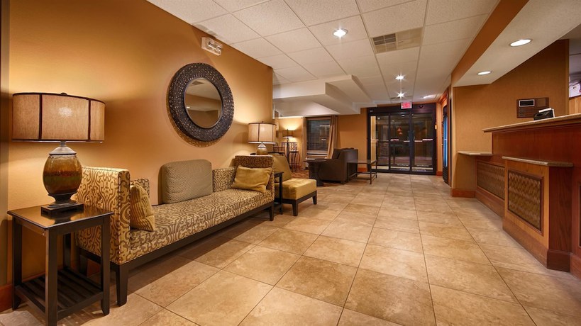 Imagen de los interiores del Hotel Best Western Plus Mishawaka Inn. Foto 16