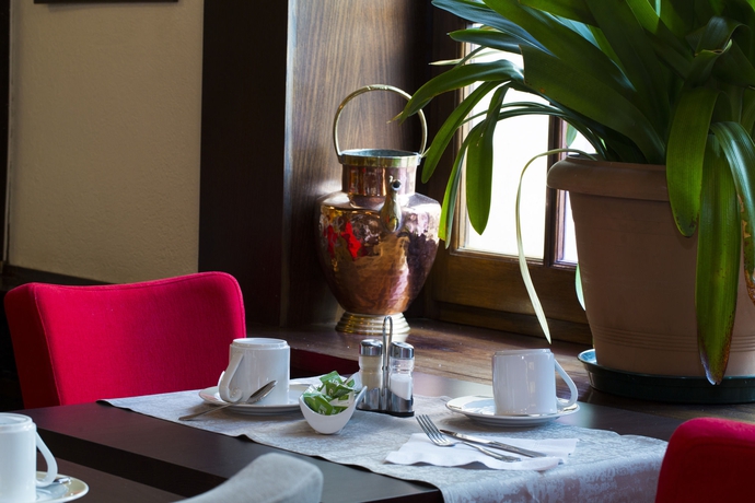 Imagen del bar/restaurante del Hotel Best Western Plus Monopole Metropole. Foto 3