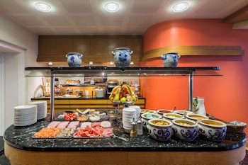 Imagen del bar/restaurante del Hotel Best Western Plus Monopole Metropole. Foto 3