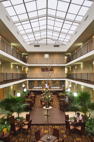Imagen de los interiores del Hotel Best Western Plus Monterrey Airport. Foto 12