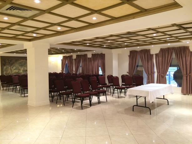 Imagen de los interiores del Hotel Best Western Plus Montreal Downtown-hotel Europa. Foto 8