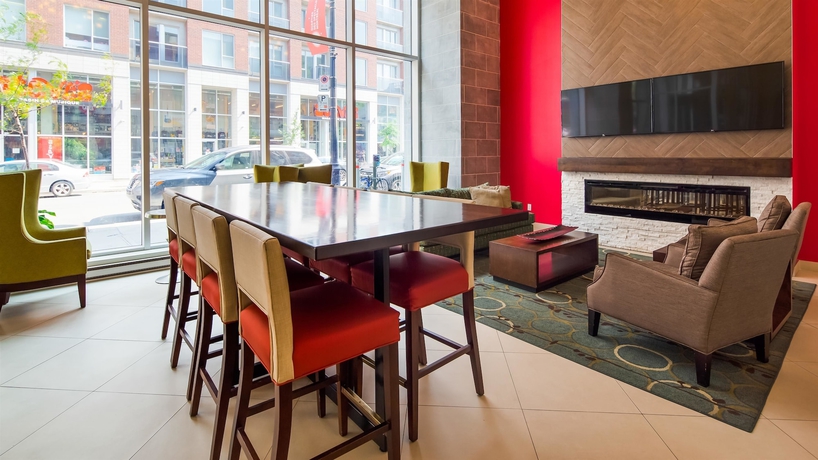 Imagen de los interiores del Hotel Best Western Plus Montreal. Foto 16