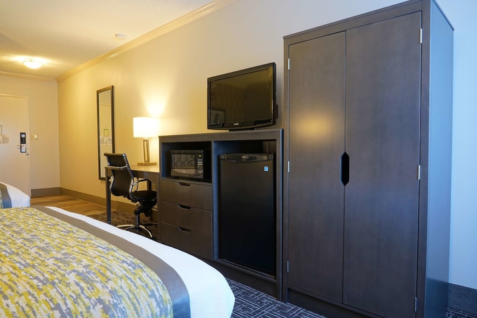 Imagen de la habitación del Hotel Best Western Plus Morristown Conference Center. Foto 5