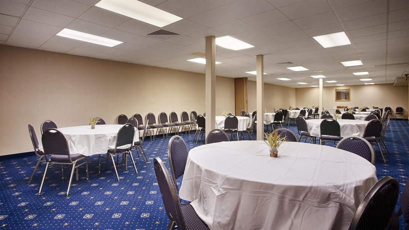 Imagen de los interiores del Hotel Best Western Plus Mount Vernon ft. Belvoir. Foto 11